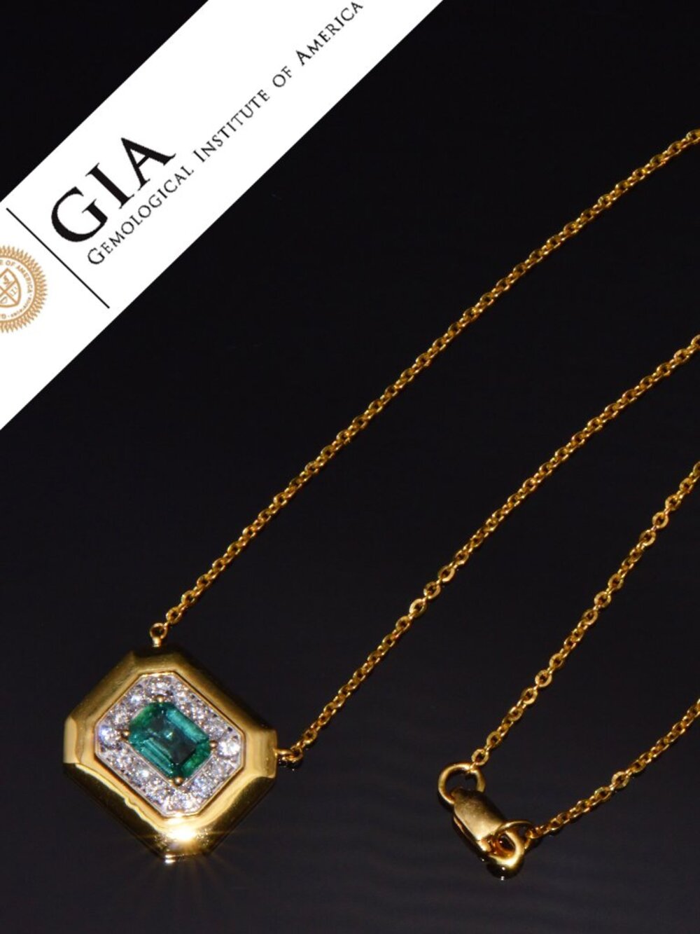 GIA Certified Natural 1.76Cts Emerald Diamond 18K Solid Gold Necklace